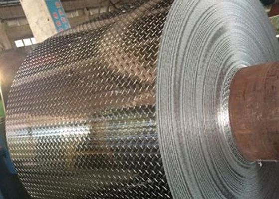 China Kundengebundene Aluminium-Aluminiumplatte Diamond Plate Sheetss 3003 für Vorratsbehälter fournisseur